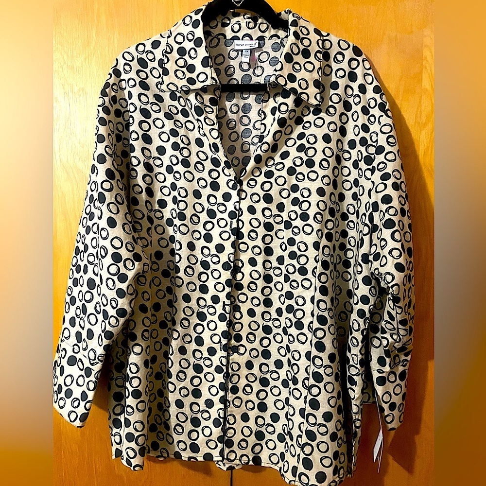 Harve Benard (3XL) Beige and Black Circle Pattern Linen-blend Plus-size Blouse